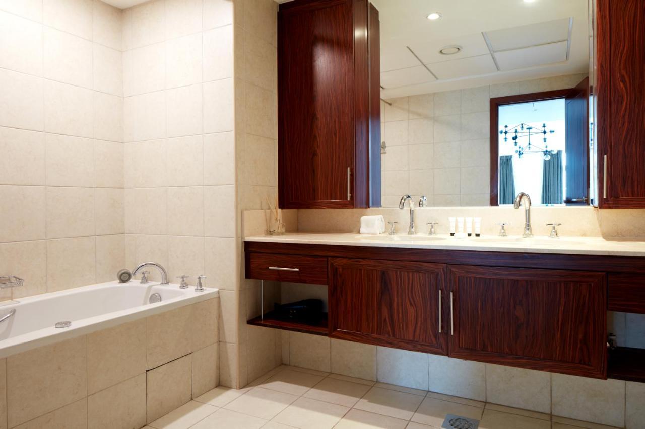 Fantastay Glamorous 3 Bdr Duplex Villa With Fountain Views In Downtown Dubai Villa Dubaï