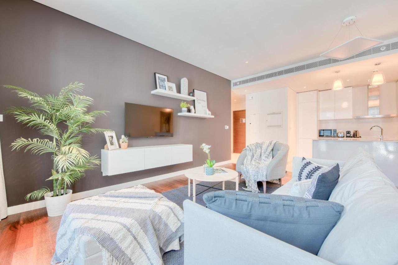 Apartamento Maison Privee - Apt With Luxury Experience Nxt To Burj Khalifa Dubai