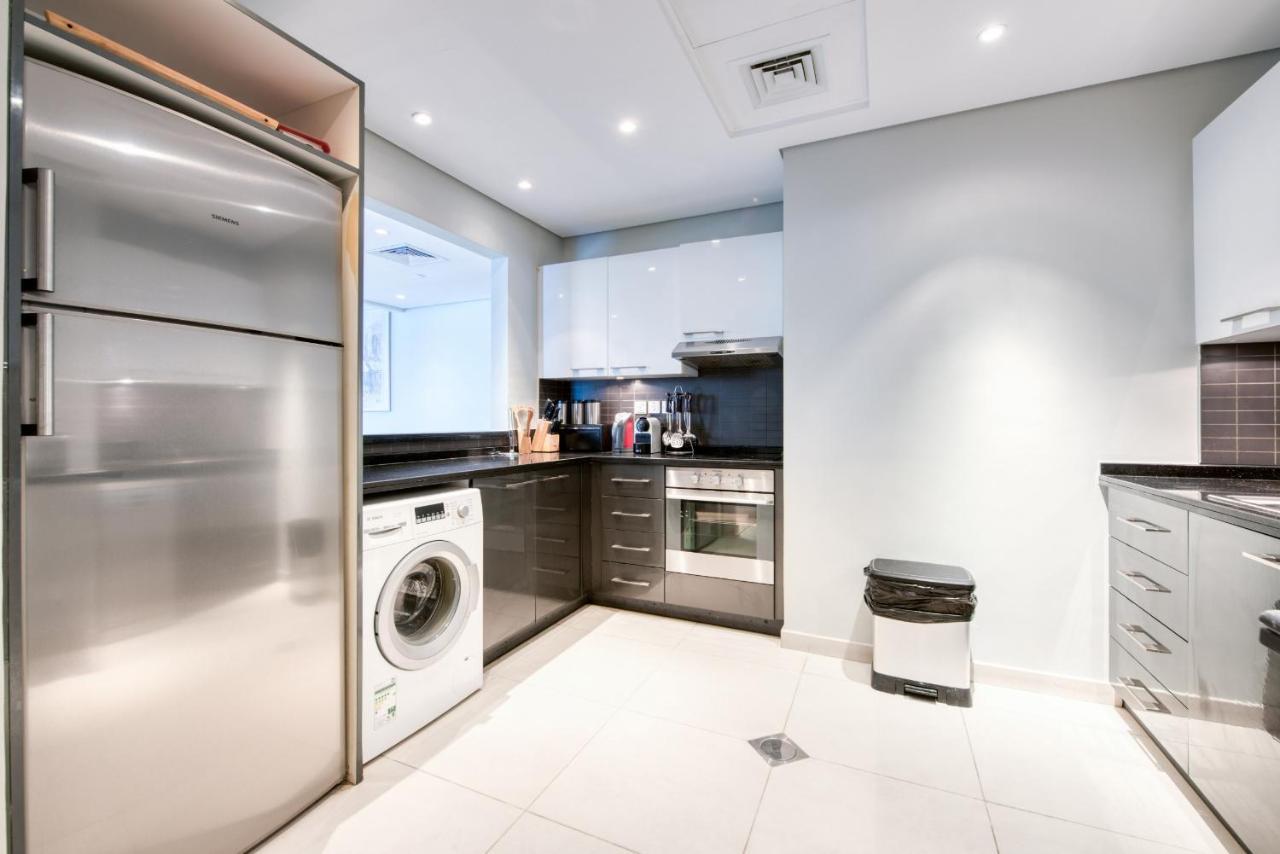 Apartment Maison Privee - Big, Bright, Luxury Marina Views Next To