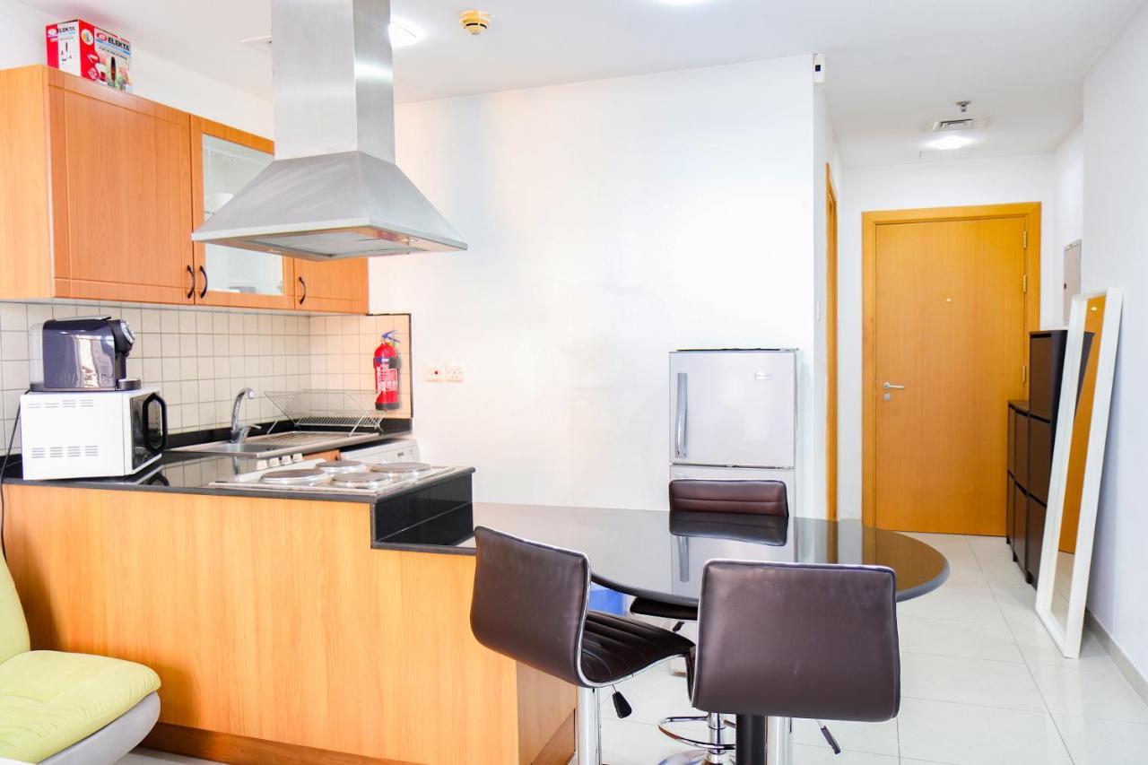 Apartamento Shh - Furnished Studio In Spring Oasis, Silicon Oasis Dubái