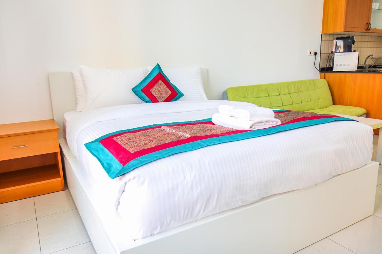 Apartamento Shh - Furnished Studio In Spring Oasis, Silicon Oasis Dubái