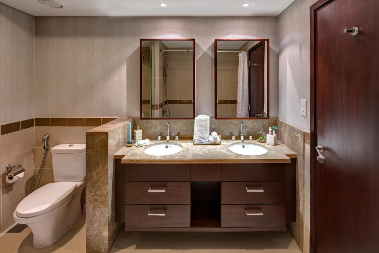 Durrani Homes - Designer 2br With Stunning Burj Khalifa And Fountain View Apartemen Dubai
