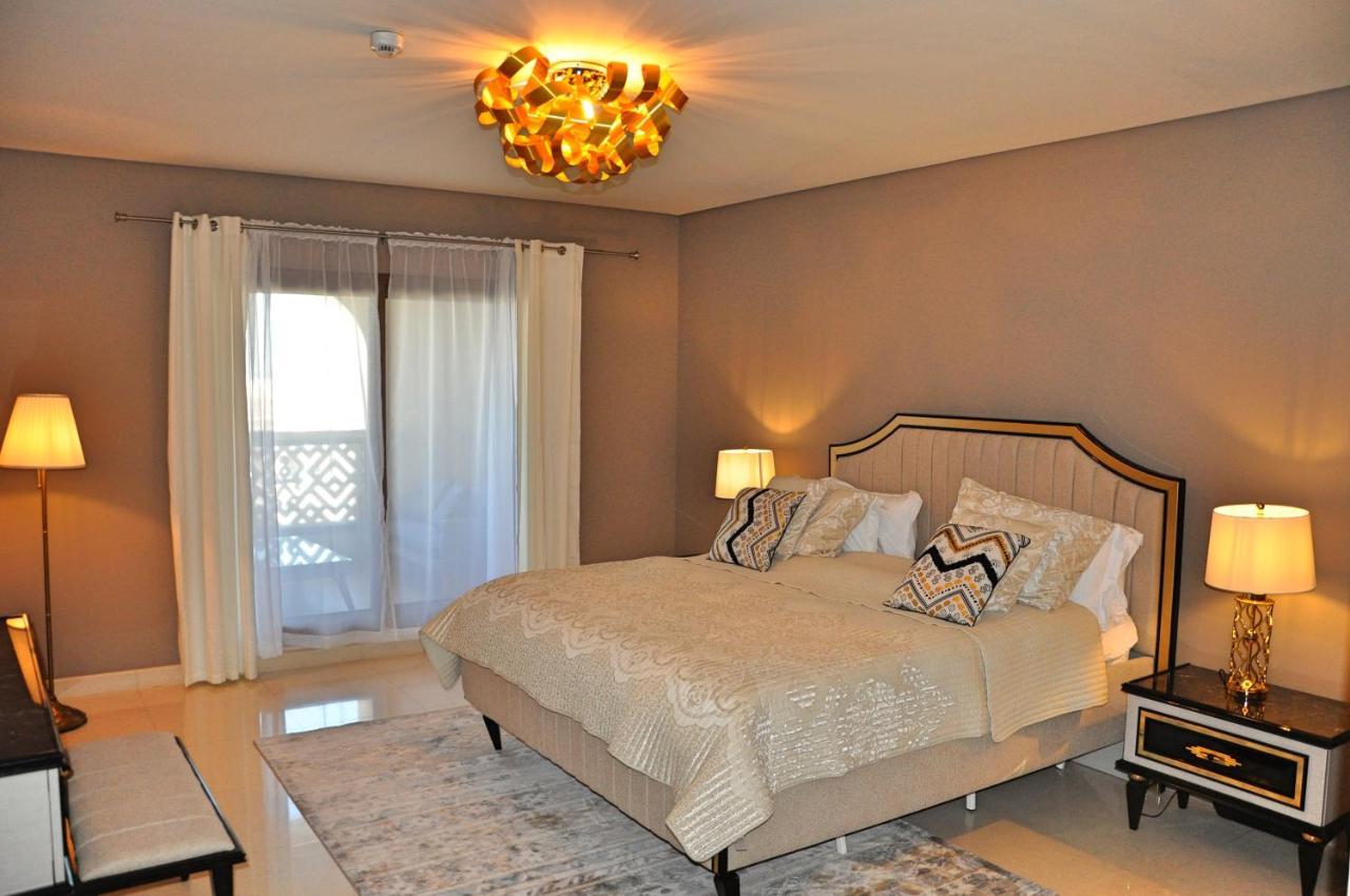 Spacious 4 Bd With Amazing Sea View