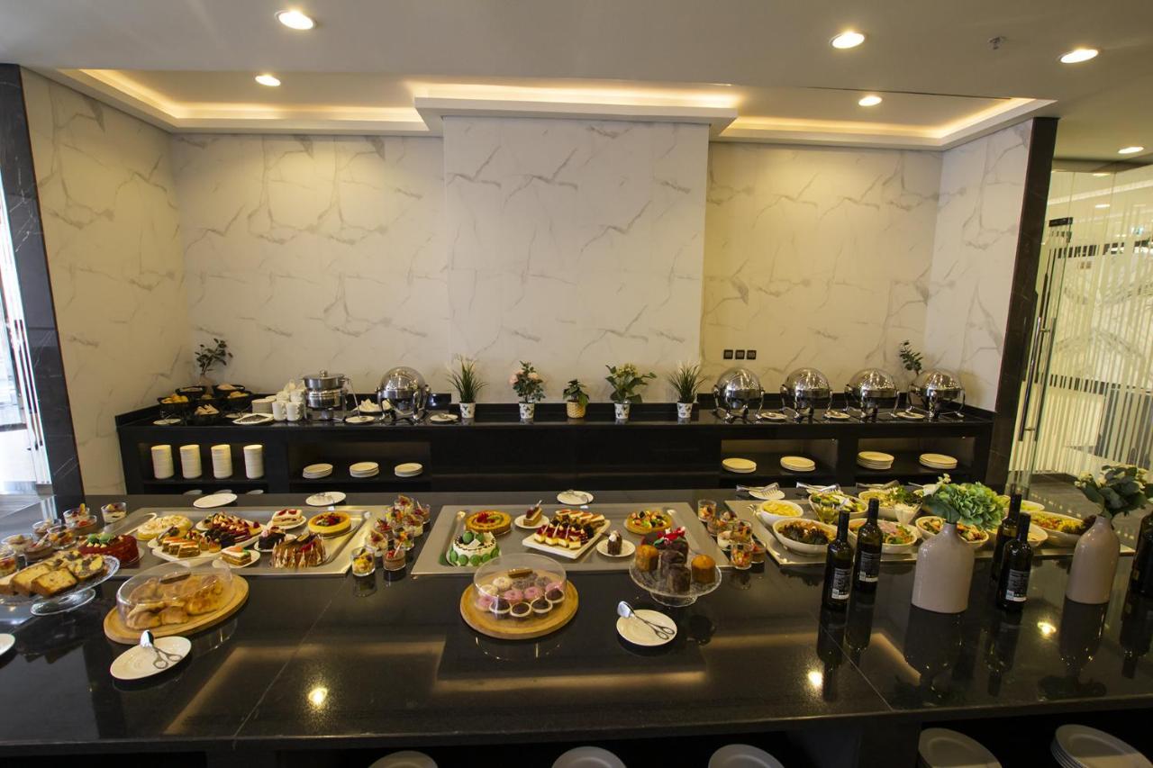 Time Onyx Apartahotel