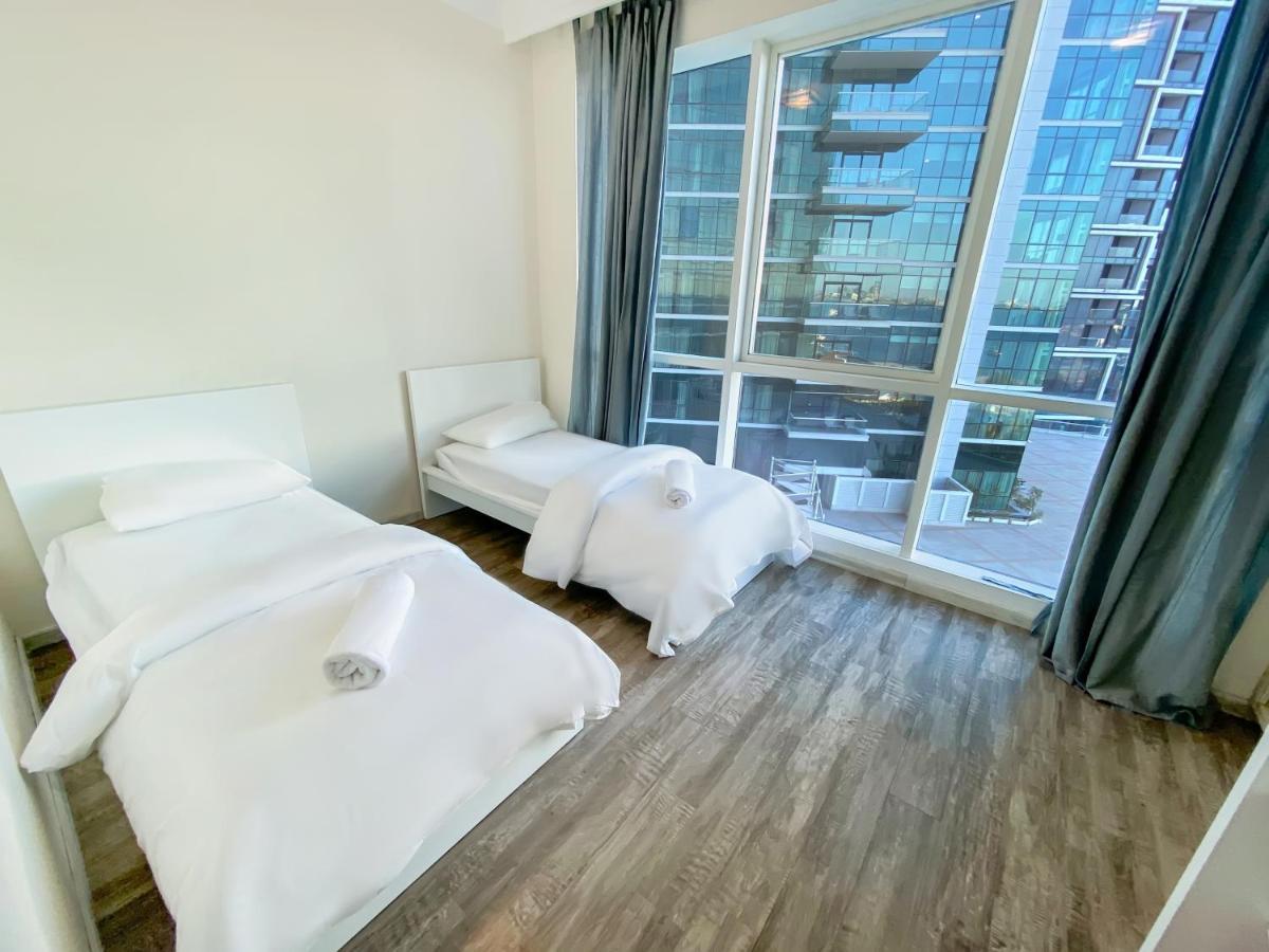 Fam Living - Al Bateen Residences - Sea View Apartamento Dubái
