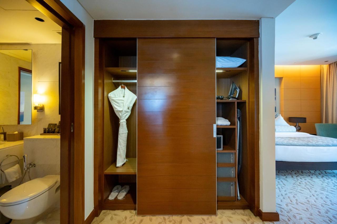 Apartment Emaar Residences Fashion Avenue Formerly Address Mall By The S Homes Dubai