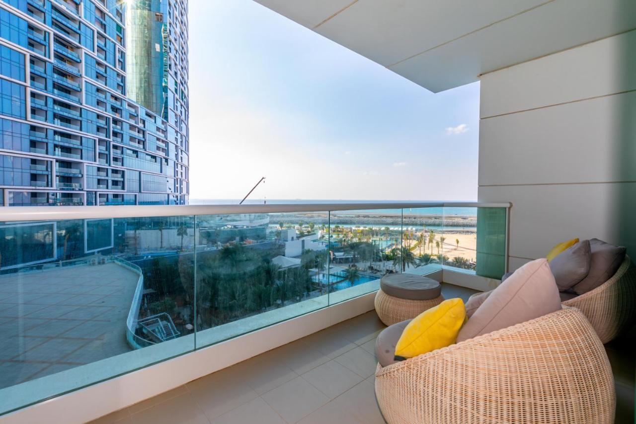 Fam Living - Al Bateen Residences - Sea View
