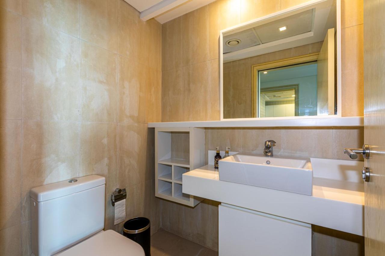 Fam Living - Al Bateen Residences - Sea View Apartamento *