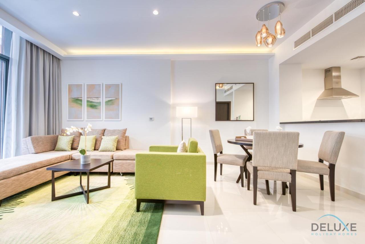 Sleek 1br At Celestia South By Deluxe Homes *