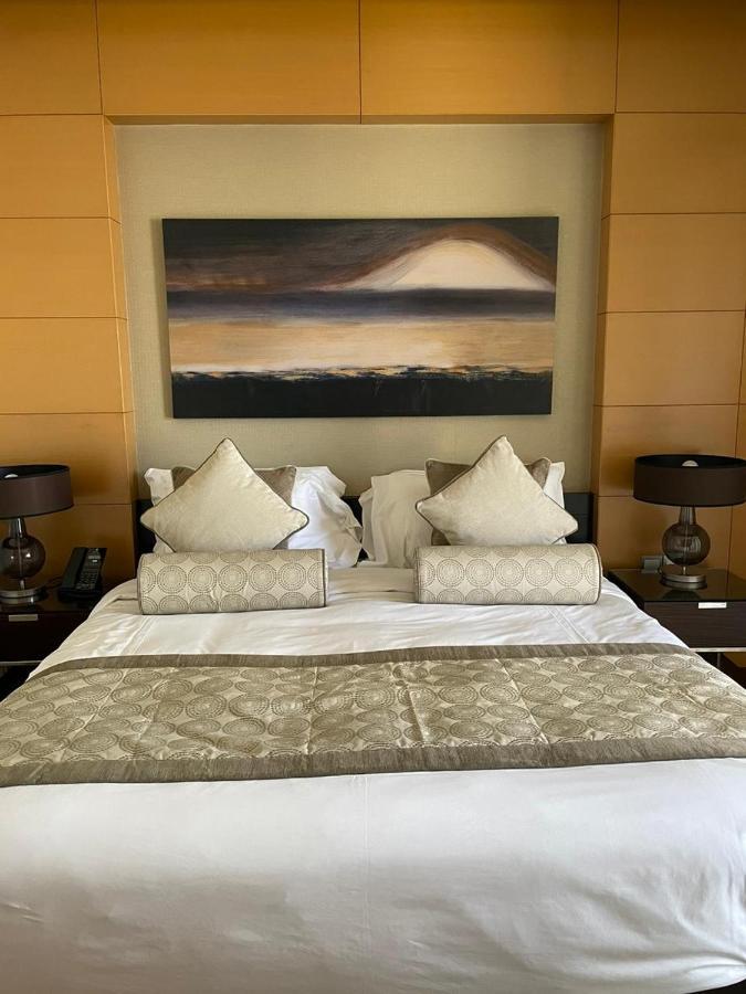 Apartamento Address Mall Luxury & Spacious - Airbetter Dubái
