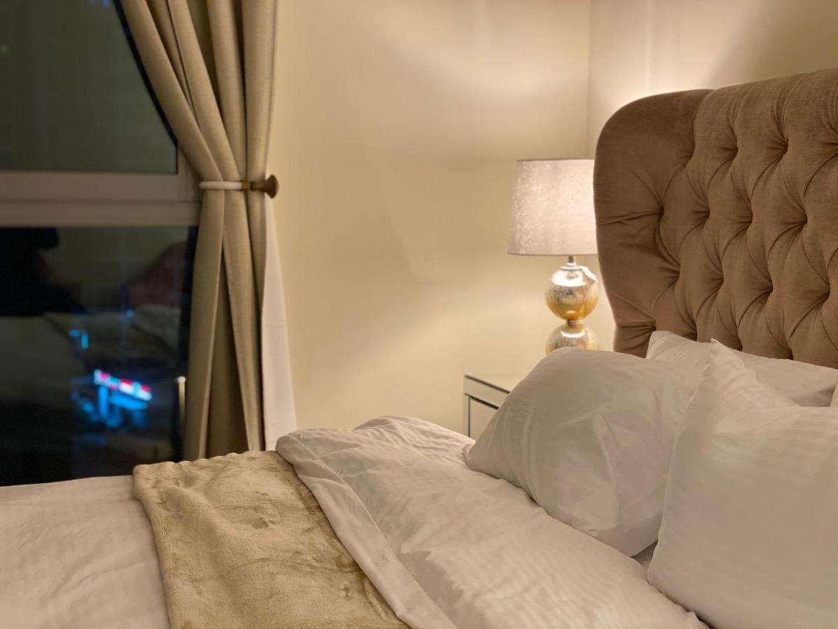 Luxury 1br In Marina, Ask For July Full Month Offer Apartamento Dubái