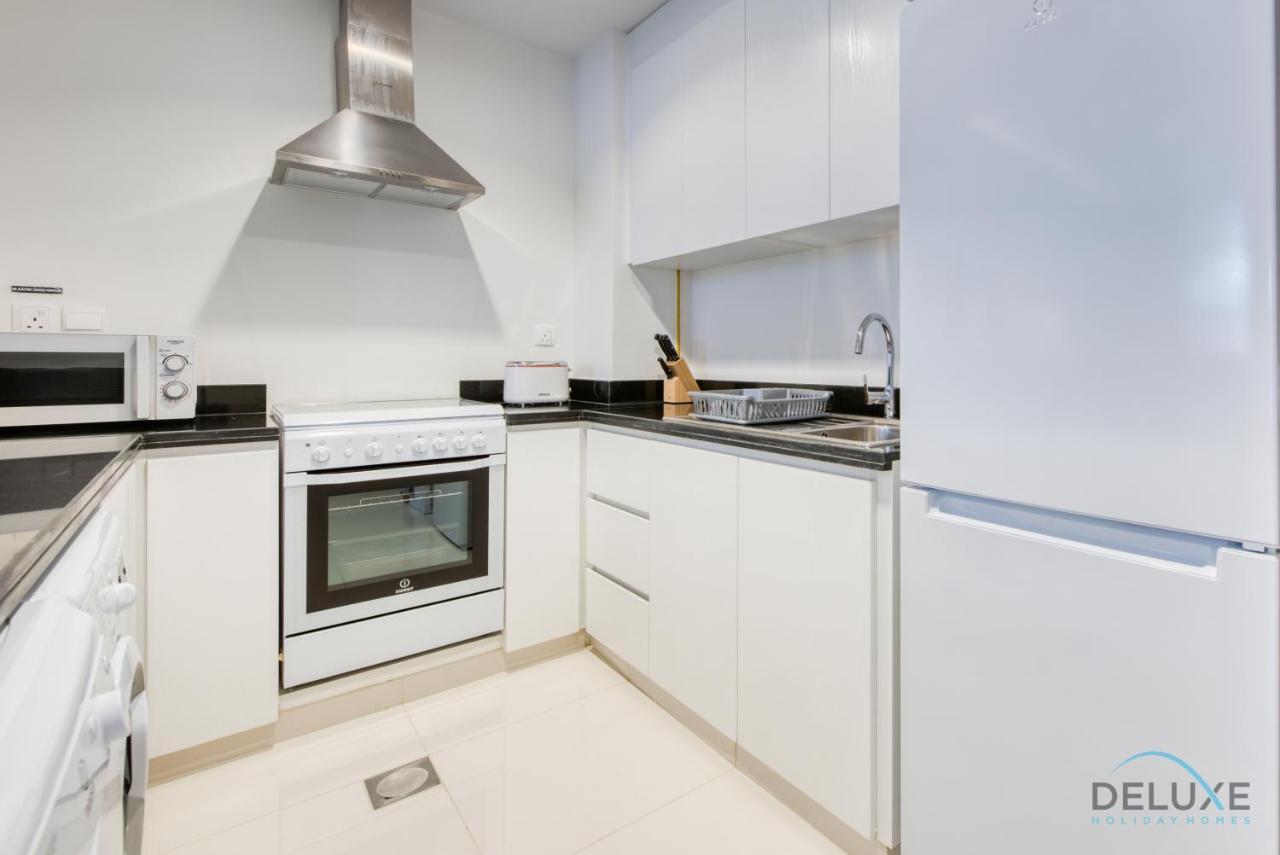 Lägenhet Sleek 1br At Celestia South By Deluxe Homes Dubai