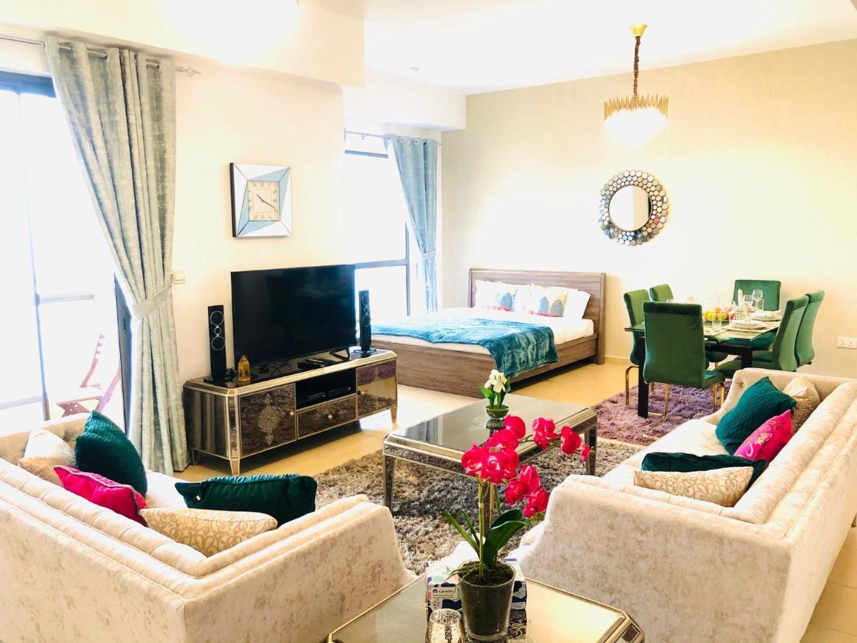 Luxury Casa - Royal Sea View Jbr 2br Apartment *