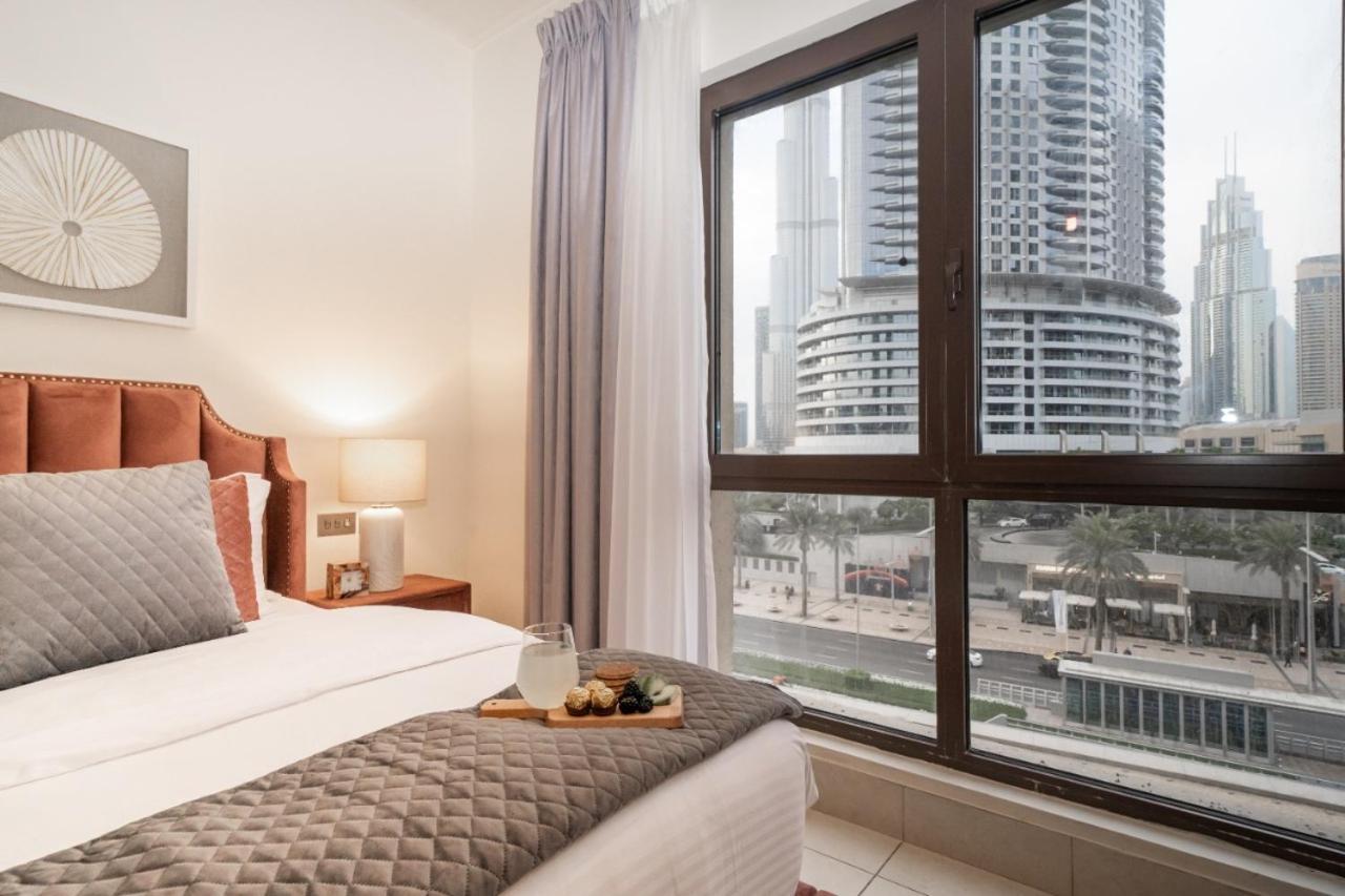 Durrani Homes - Glam Living Besides Mall- 2br With Study Third Converted * Dubái