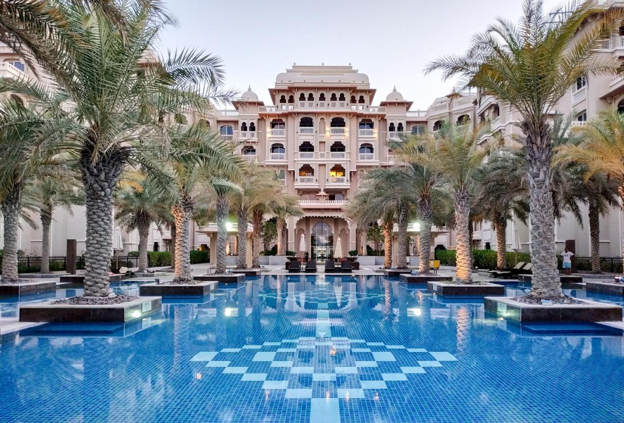 Large Garden In A 5 Star With Private Beach - Ag03 * Dubai