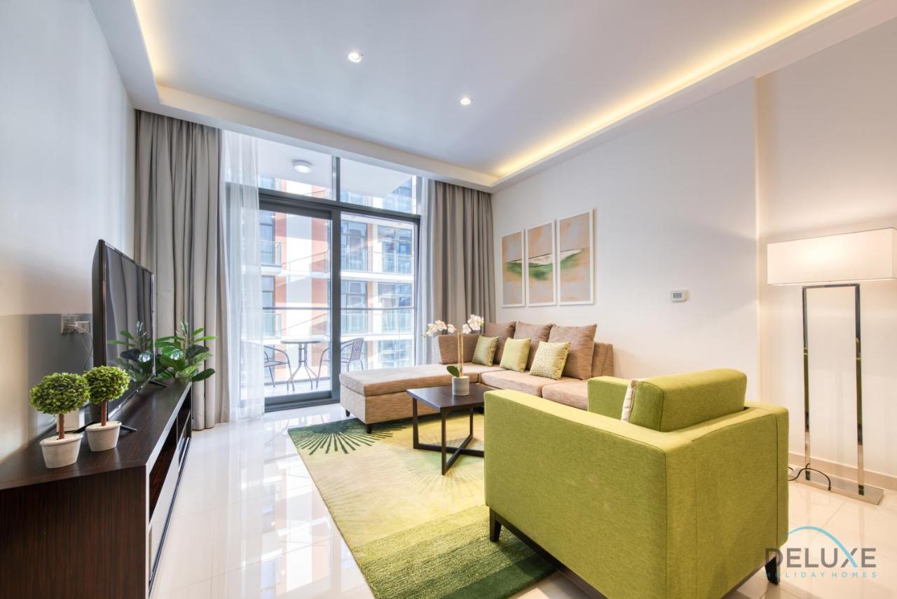 Sleek 1br At Celestia South By Deluxe Homes *