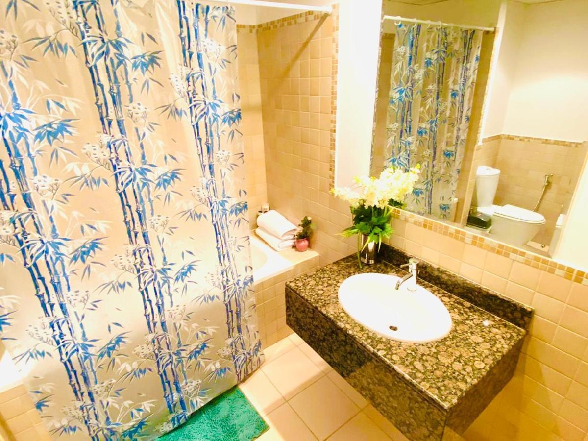 Luxury Casa - Royal Sea View Jbr 2br Apartment
