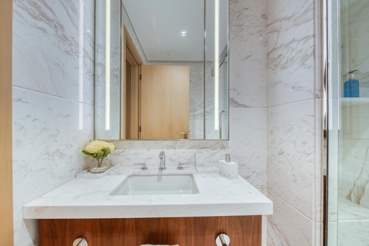 Appartement Rh- A Stylish Away From Home, Spacious 02 Bedroom Near Mall *