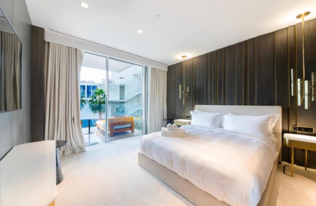 Five Palm Residences - 2br Fully Furnished Apartament *