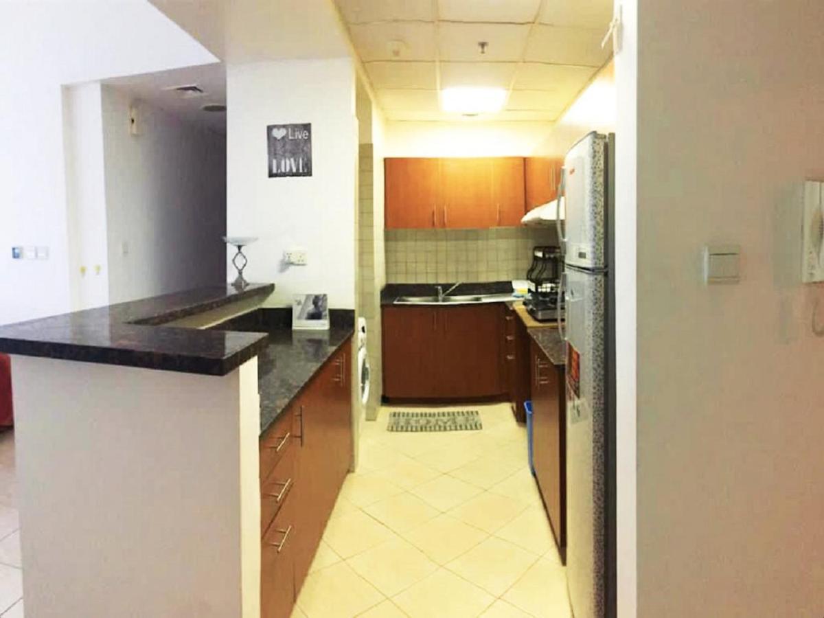 Octavius Home, Large 2 Bedroom Near Global Village & Outlet Mall Dubai