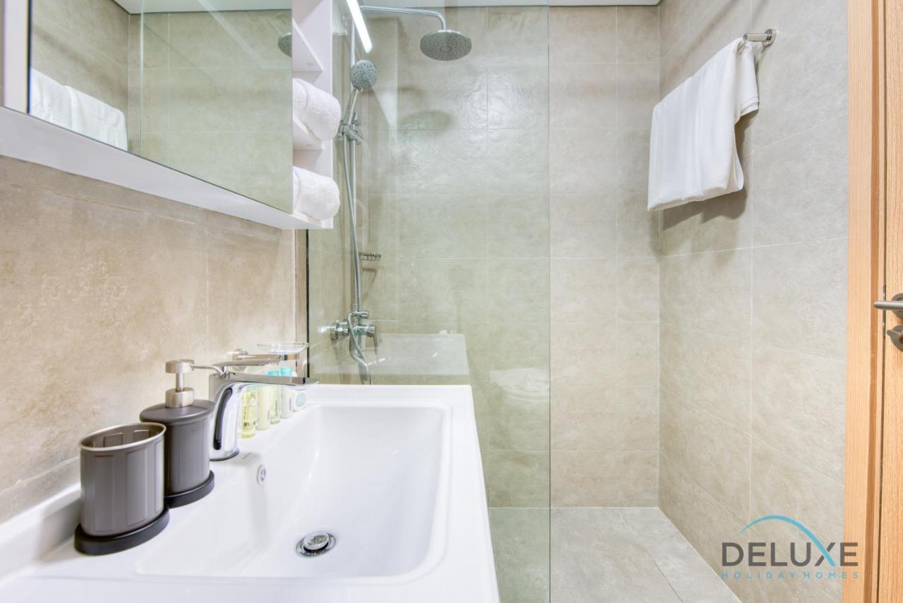 Urban Studio In Pantheon Elysee Jvc By Deluxe Appartement