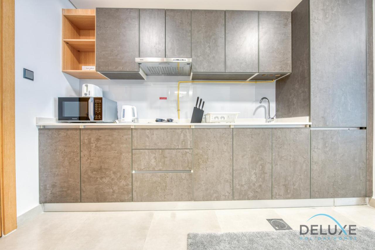 Urban Studio In Pantheon Elysee Jvc By Deluxe Appartement