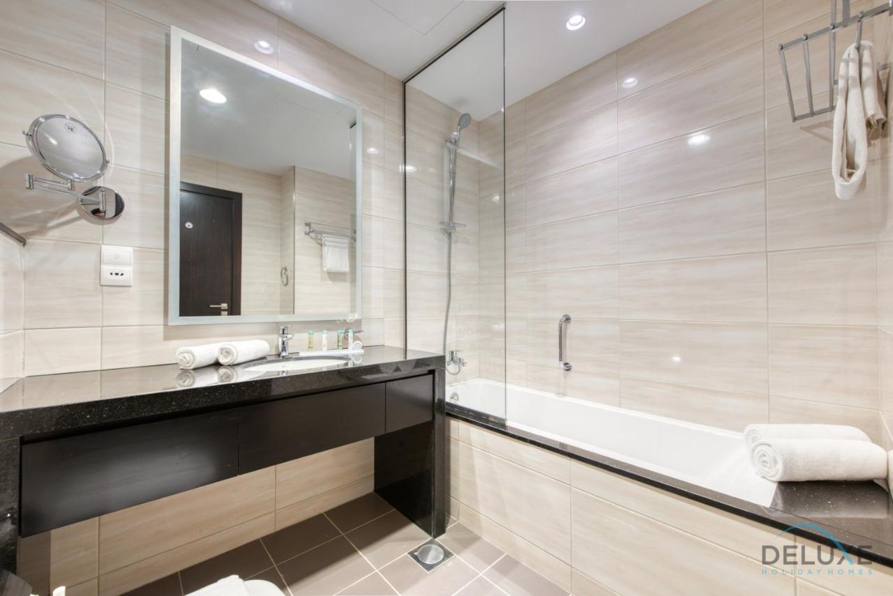 Lägenhet Sleek 1br At Celestia South By Deluxe Homes *