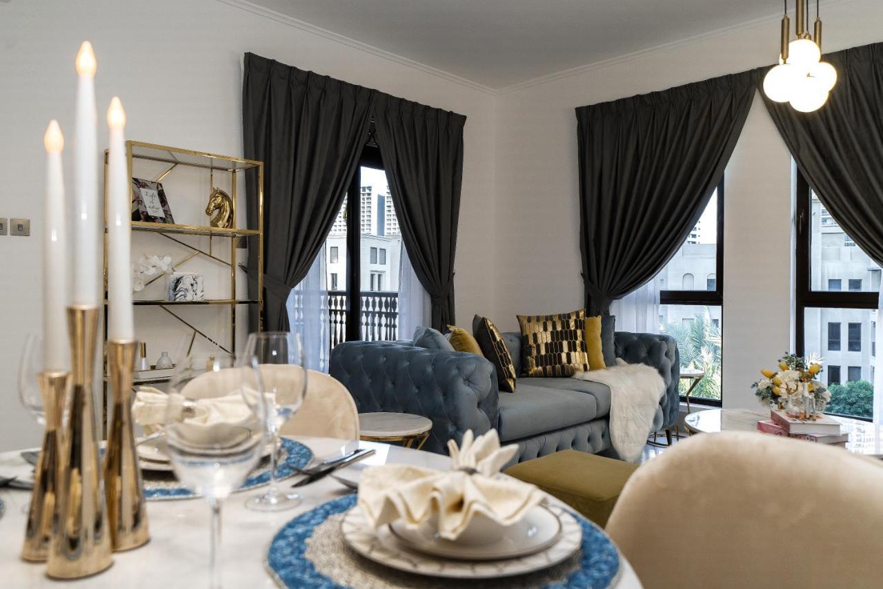 Durrani Homes - Old Town Lux 1 Bed Besides Mall