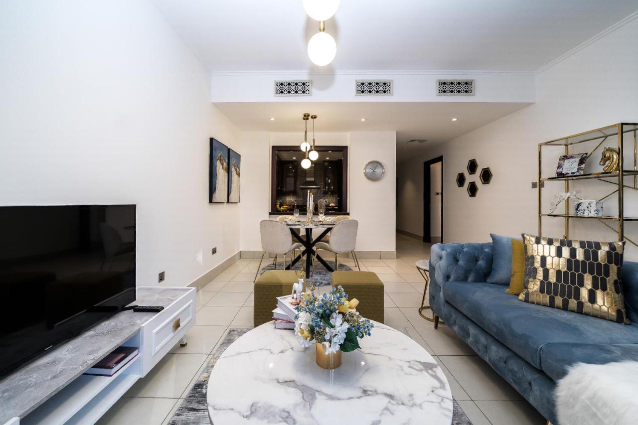 Durrani Homes - Old Town Lux 1 Bed Besides Mall