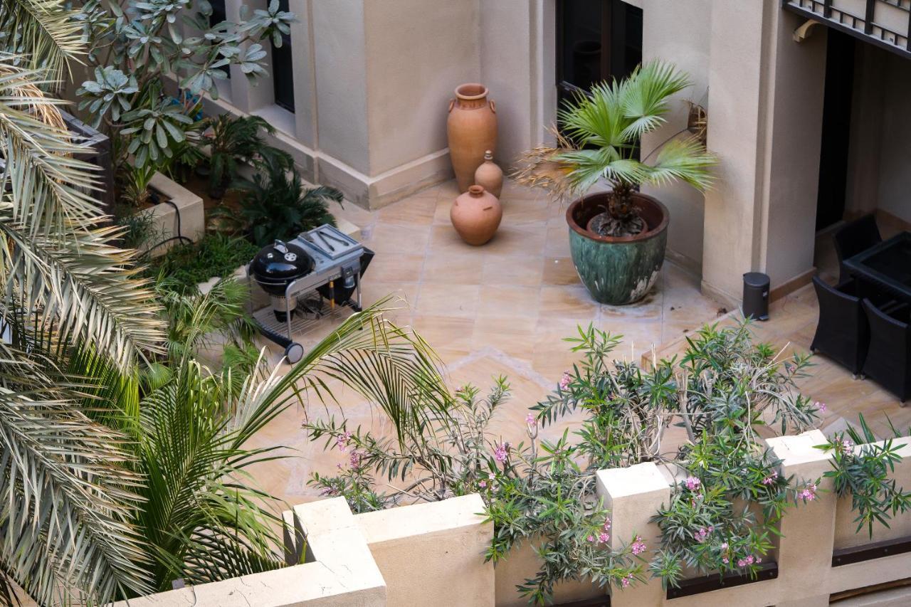 Apartment Durrani Homes - Old Town Lux 1 Bed Besides Mall *