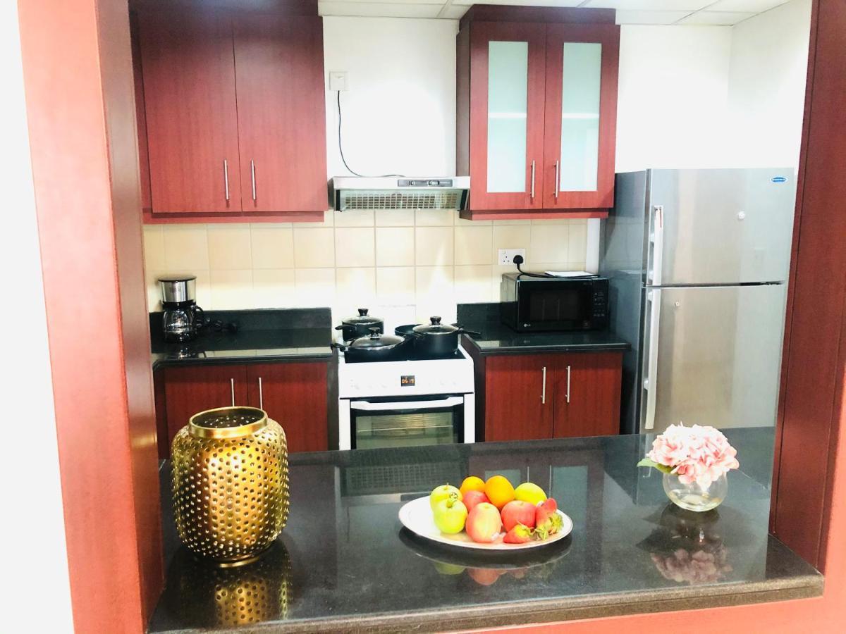 Luxury Casa - Royal Sea View Jbr 2br * Dubái