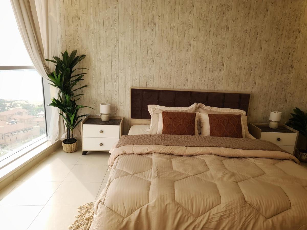 Green Sky Holiday With Shared Kitchen And Lounge Alloggio in famiglia *
