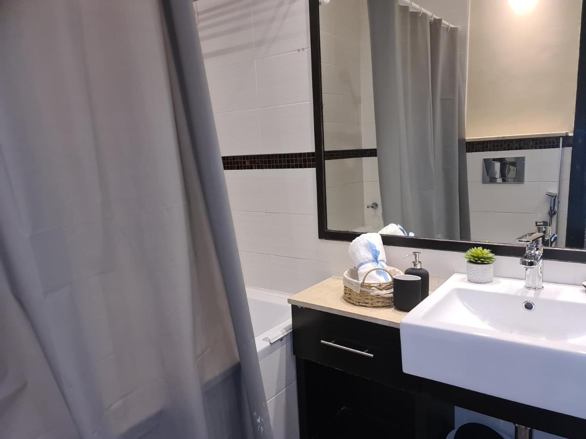 Green Sky Holiday With Shared Kitchen And Lounge Alloggio in famiglia