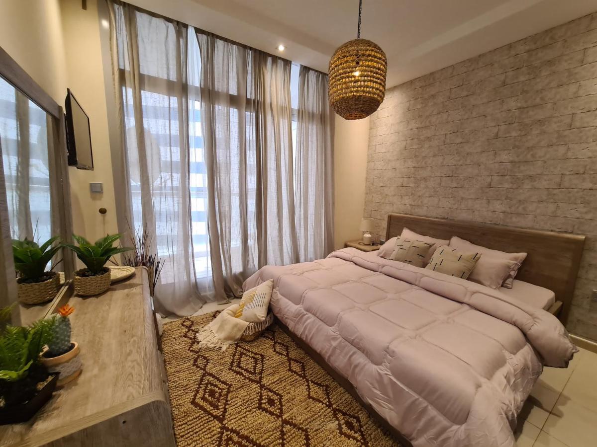 Green Sky Holiday With Shared Kitchen And Lounge Alloggio in famiglia *
