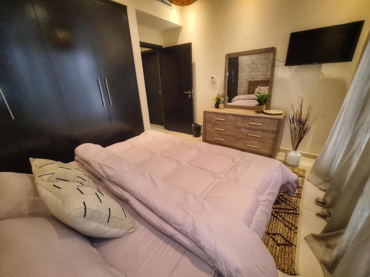 Green Sky Holiday With Shared Kitchen And Lounge Alloggio in famiglia *