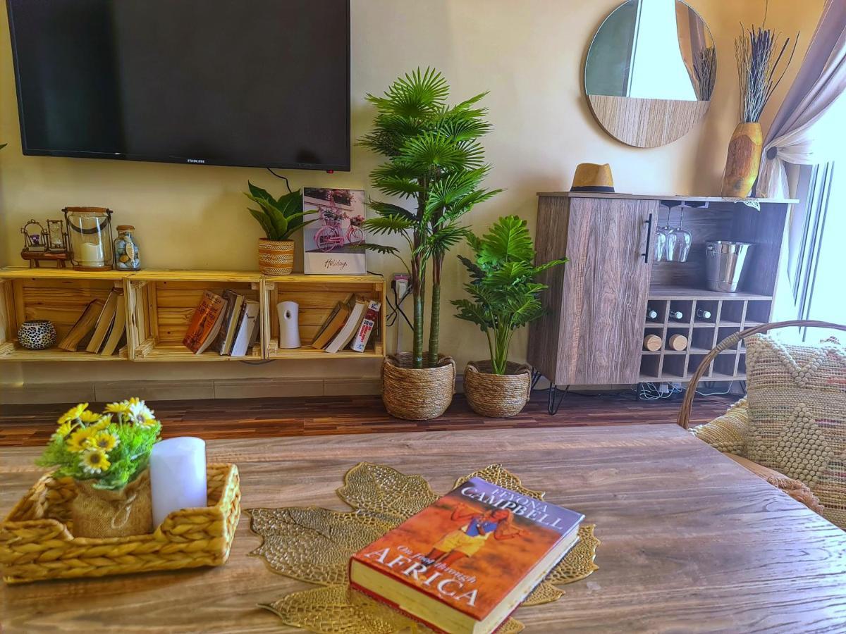 Alloggio in famiglia Green Sky Holiday With Shared Kitchen And Lounge Dubai