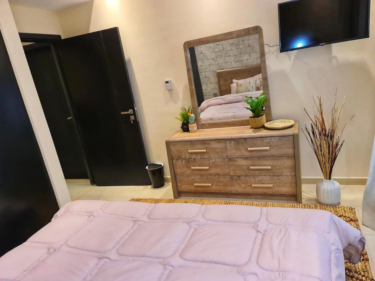 Green Sky Holiday With Shared Kitchen And Lounge Alloggio in famiglia *