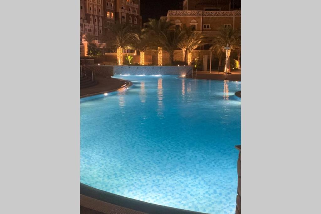 Balqis Residense Palm Jumeirah,pool, Beach, Floor, Full Sea View, Restaurants Apartamento Dubai