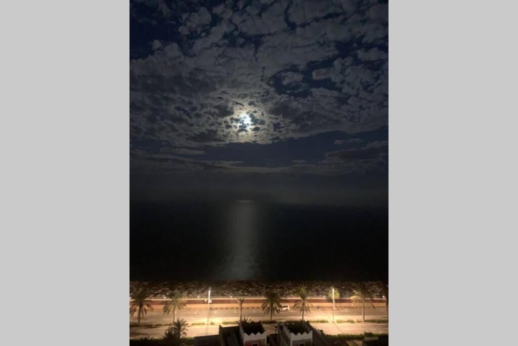 Apartamento Balqis Residense Palm Jumeirah,pool, Beach, Floor, Full Sea View, Restaurants *