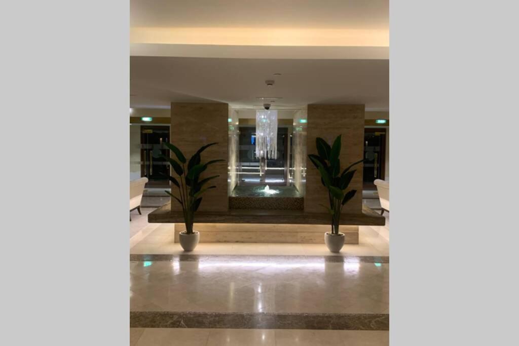Balqis Residense Palm Jumeirah,pool, Beach, Floor, Full Sea View, Restaurants Apartamento Dubai