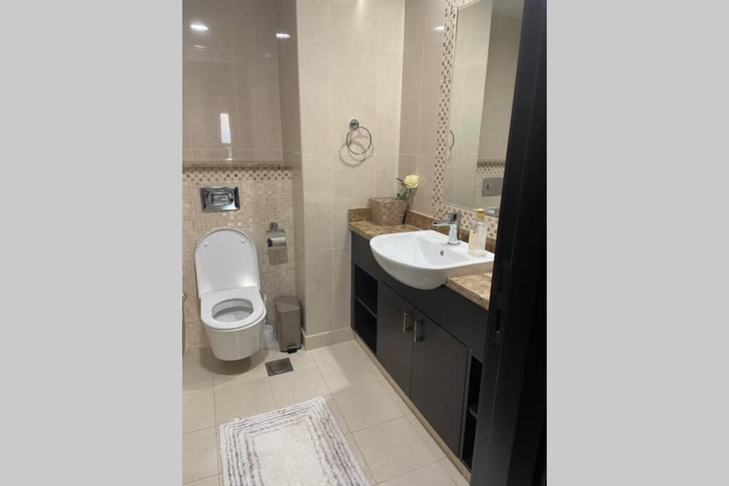 Balqis Residense Palm Jumeirah,pool, Beach, Floor, Full Sea View, Restaurants Apartamento