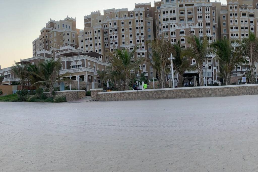 Apartamento Balqis Residense Palm Jumeirah,pool, Beach, Floor, Full Sea View, Restaurants Dubai