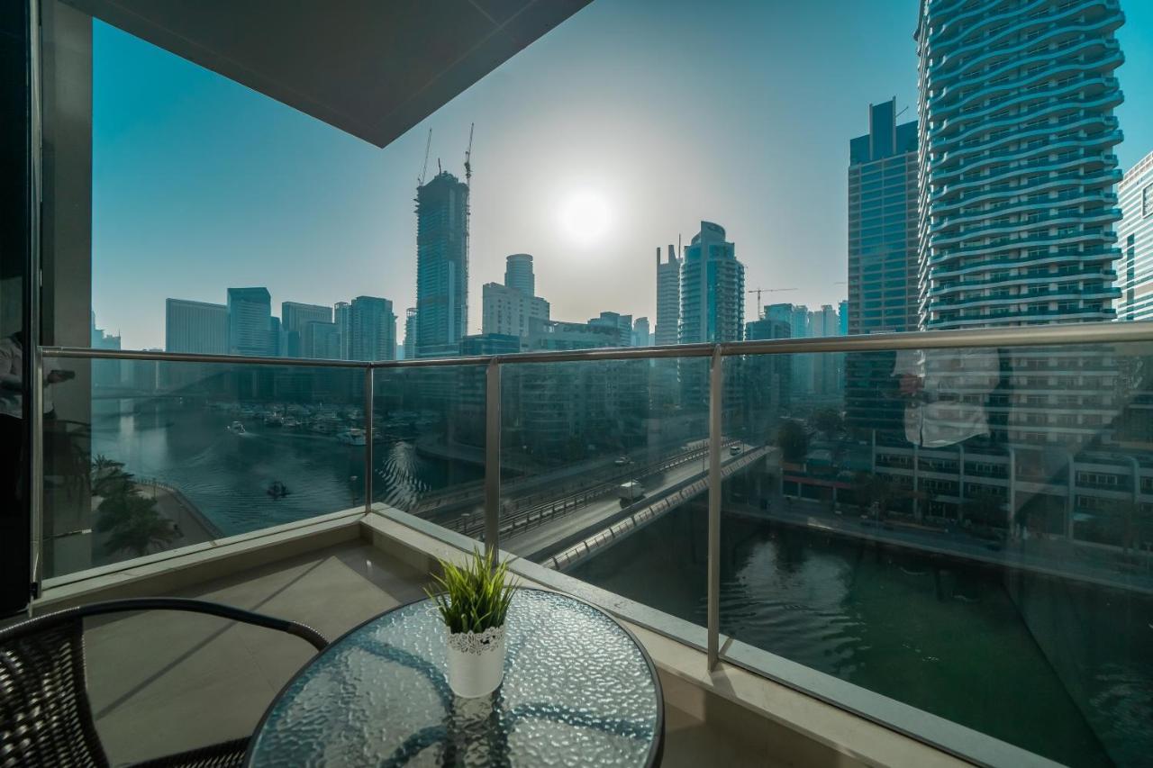 Apartment Higuests - Spacious For 5 With Spectacular Marina Views