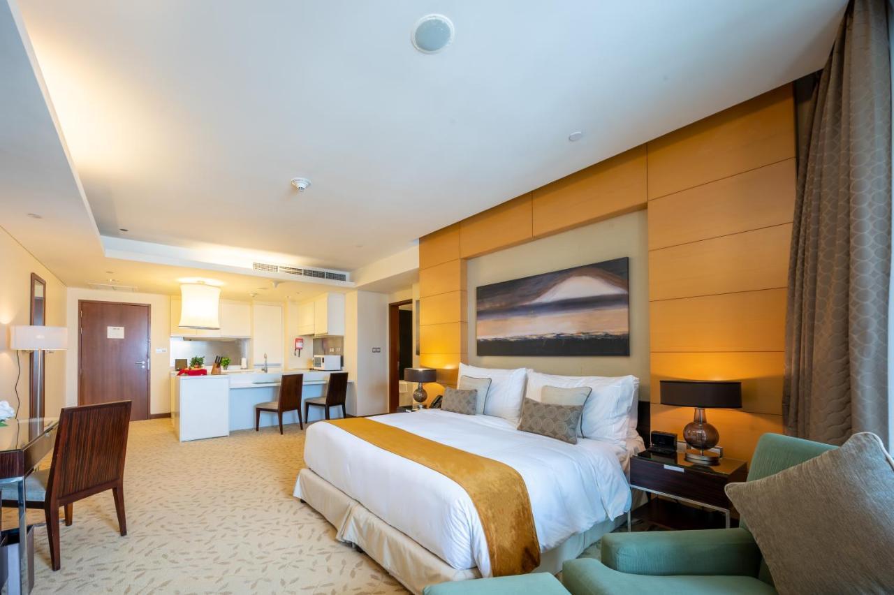 Emaar Residences Fashion Avenue Formerly Address Mall By The S Homes
