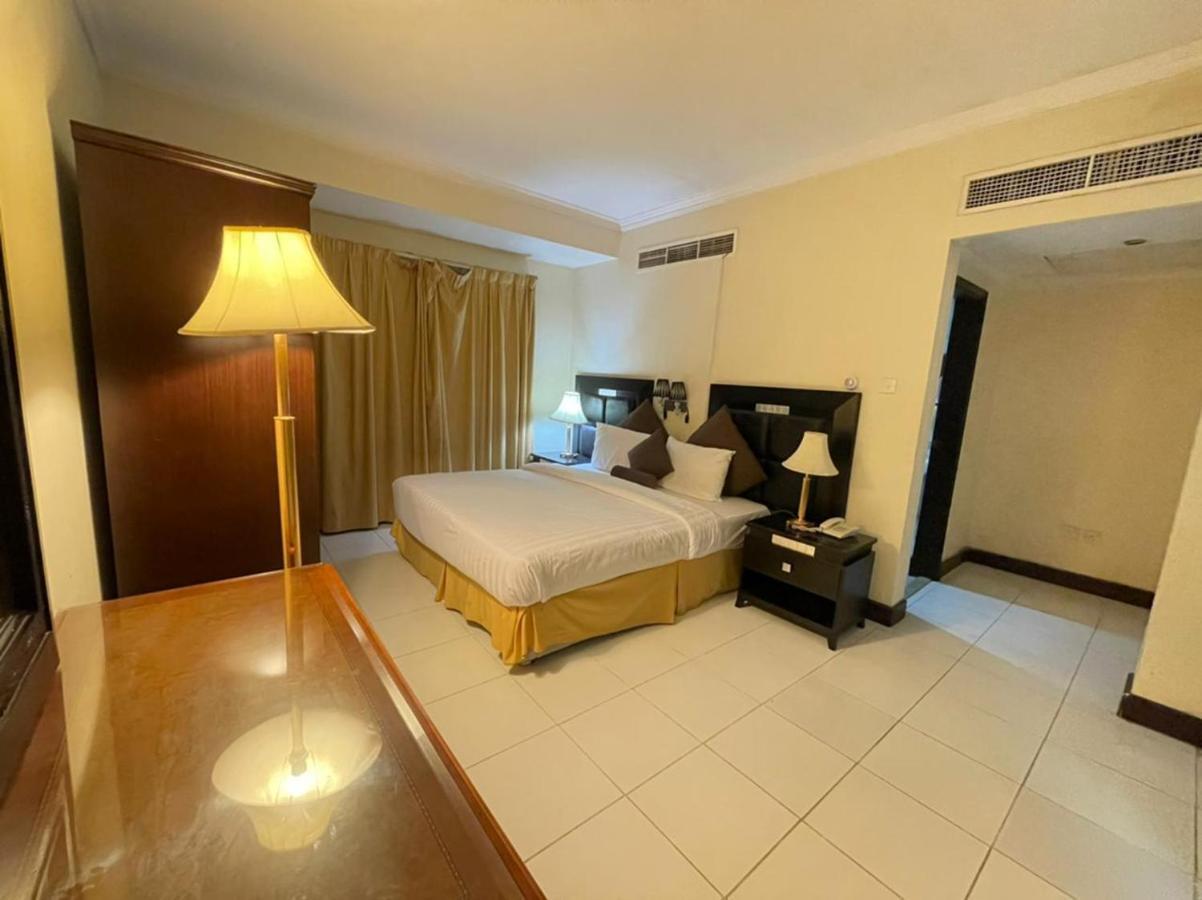 Al Nakheel Apartamento Dubái