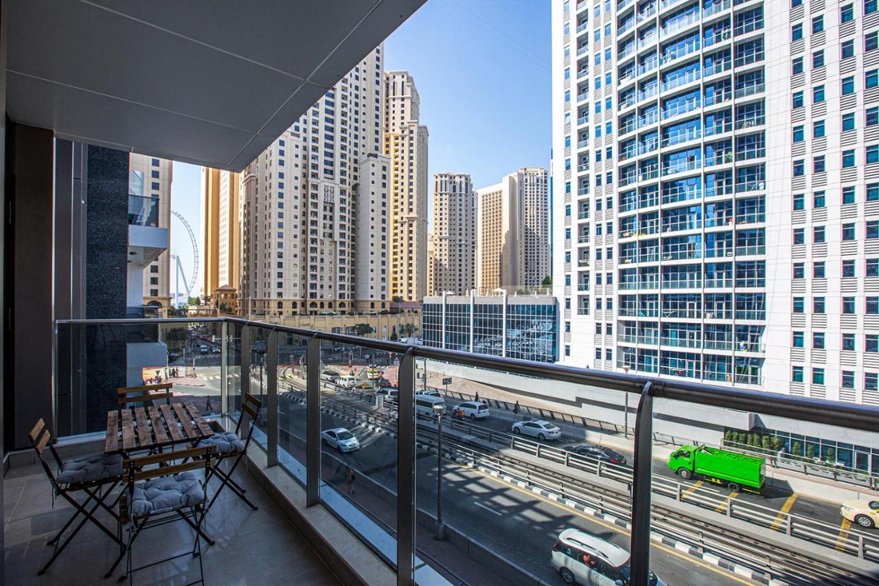1bd In Sparkle Tower By Swarovsky Big Capacity Dubai
