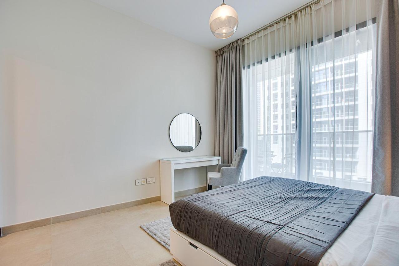 Apartamento 1bd In Sparkle Tower By Swarovsky Big Capacity
