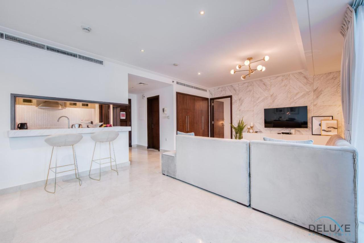 Apartemen Stunning 1br In Marina Promenade Marina By Deluxe *