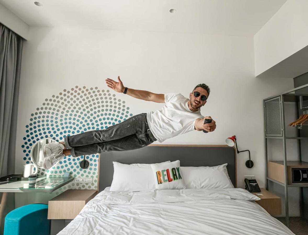 Rove La Beach, Jumeirah 3* Dubai