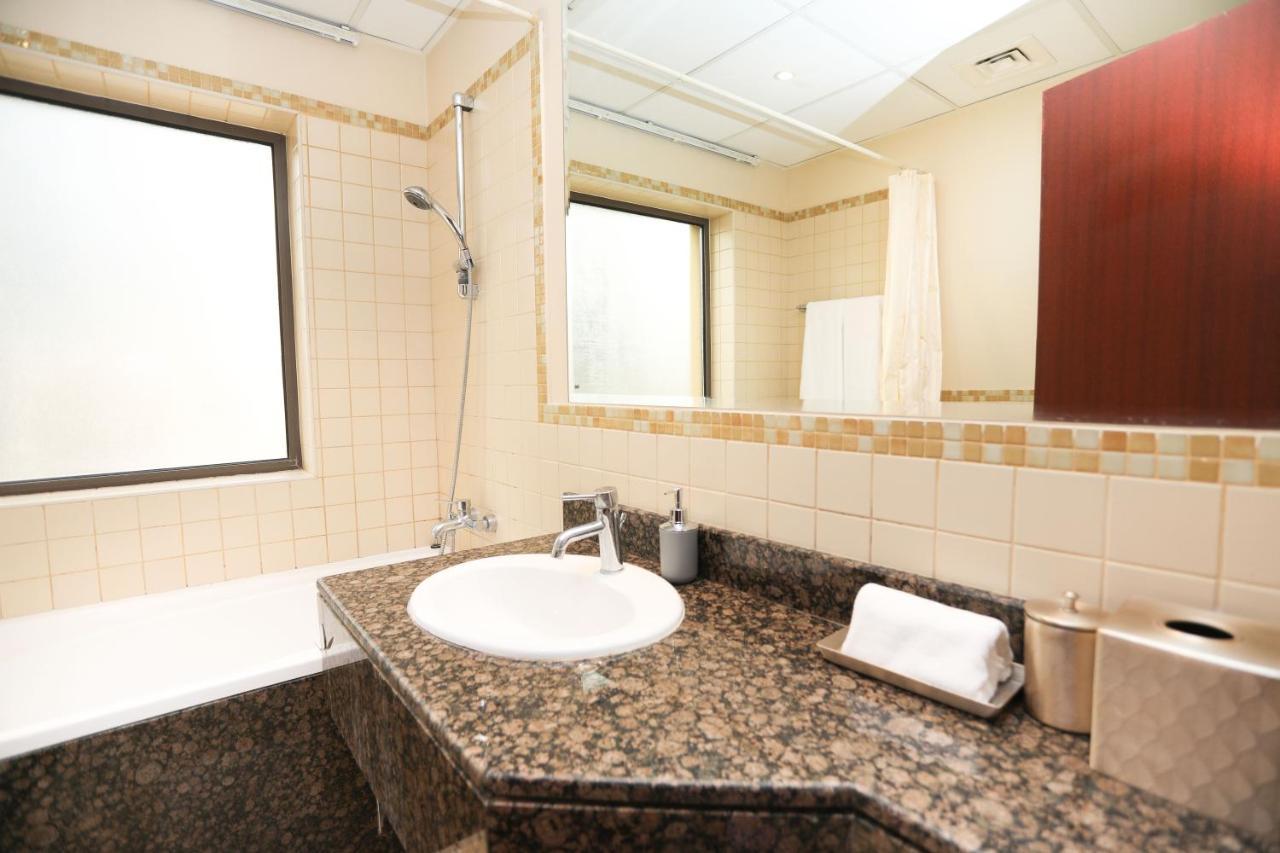 Dubai, Lux On Jbr, 1br, Beach, Pool, Parking Dubái